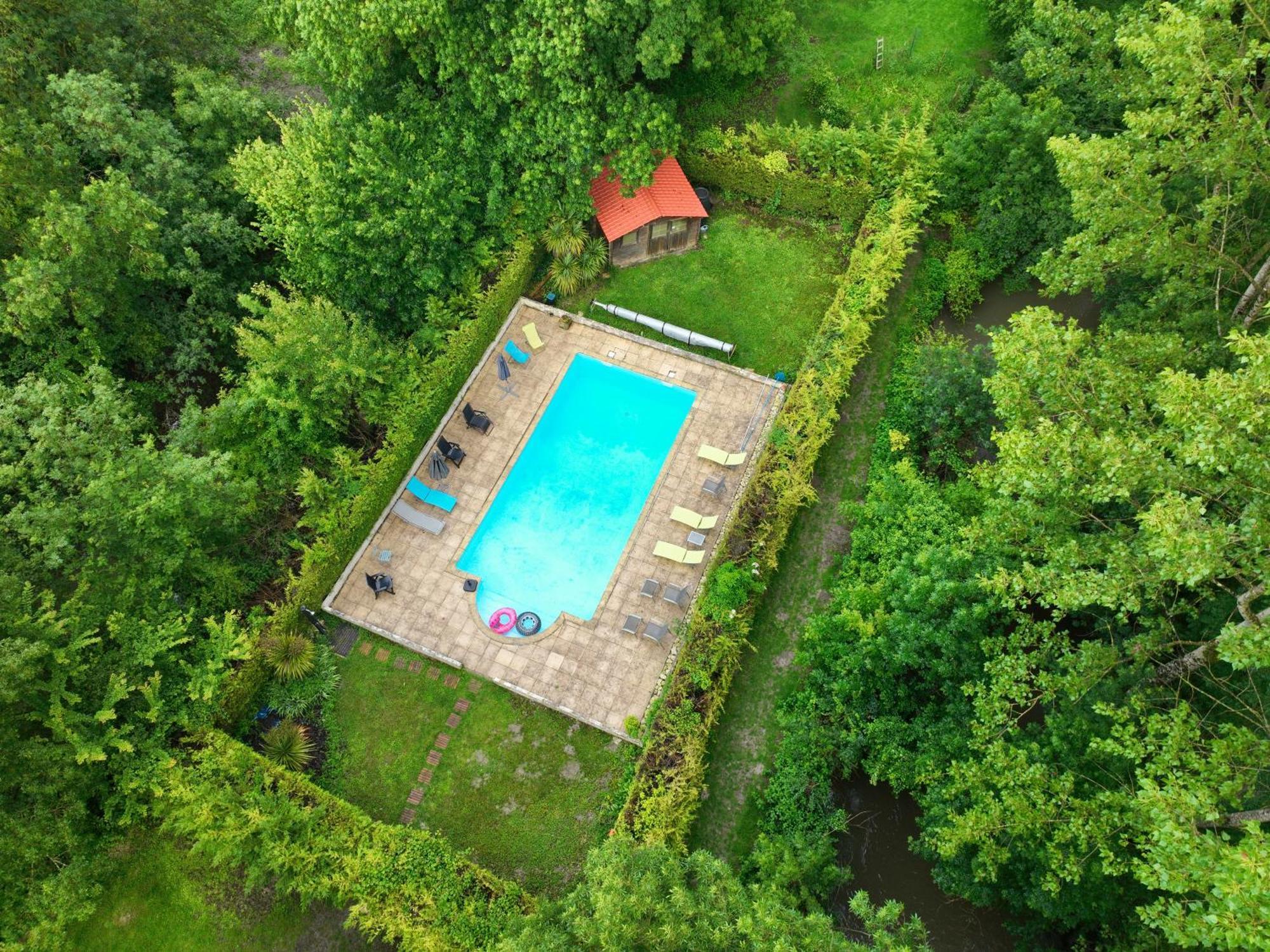 Le Moulin Etourneau - 3 Gites Avec 2 Piscines Champagnac  Buitenkant foto
