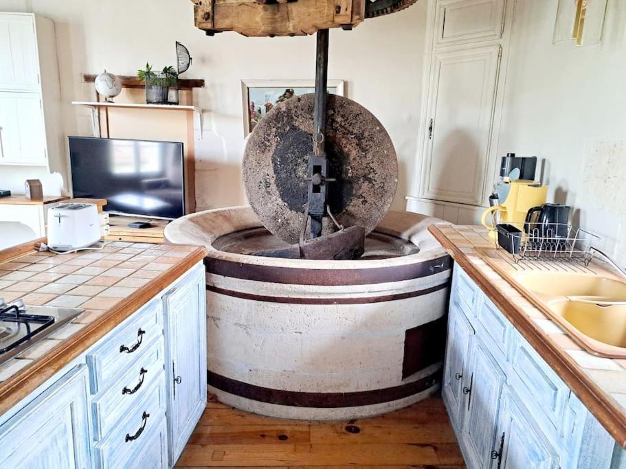 Le Moulin Etourneau - 3 Gites Avec 2 Piscines Champagnac  Buitenkant foto